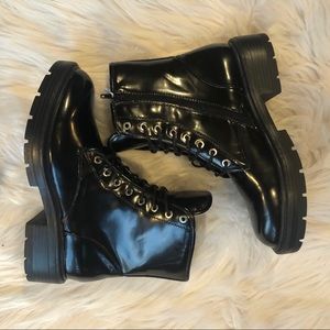 🍂 Pull&Bear Faux Patent Leather Combat Boots